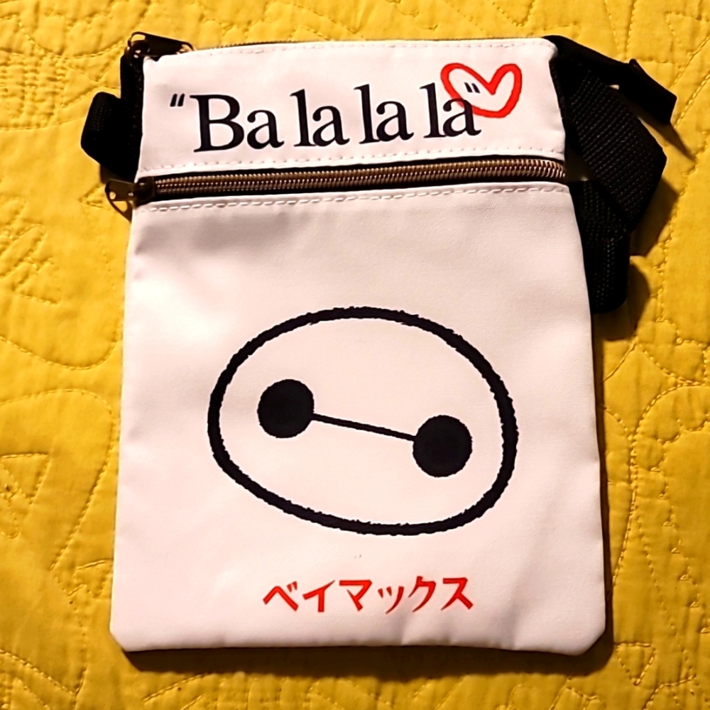 NWT Disney Loungefly Crossbody Baymax